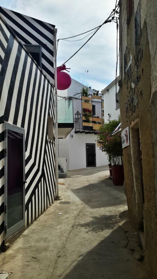 Community Rooms & Wine Favara Esterno foto